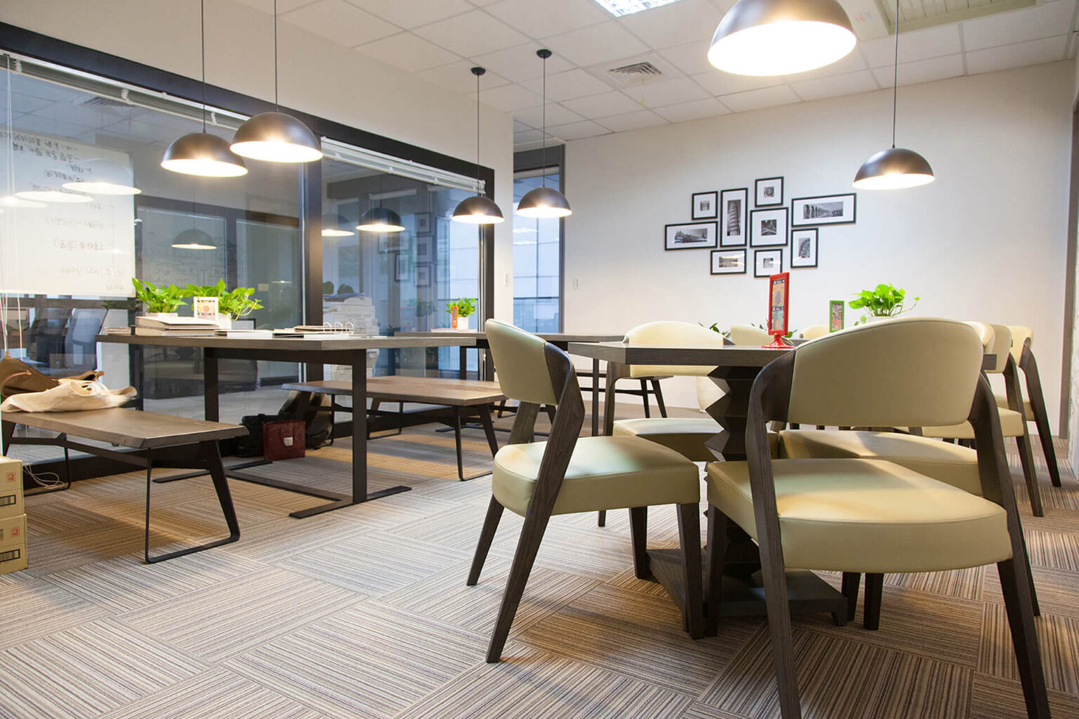 內湖 BOYA 極簡會議空間